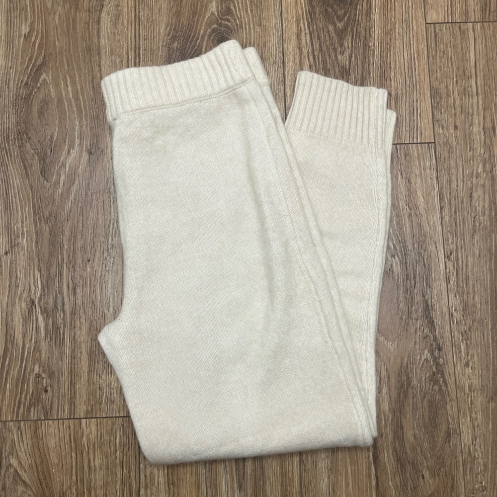 NWT Express Cream Joggers/ Sweatpants Sz Small $78 MSRP